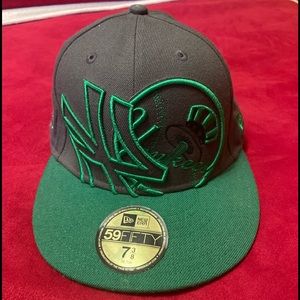 New era New York Yankees Fitted Hat 7 3/8